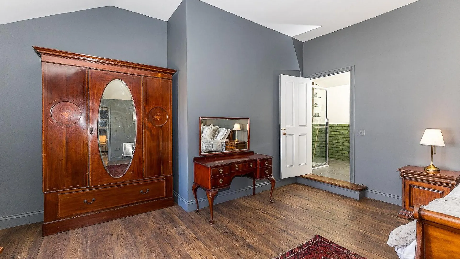 Ulster Apartment, 7 Henrietta Street, Dublin City Centre